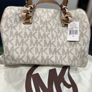 Michael Kors Grayson Large Satchel